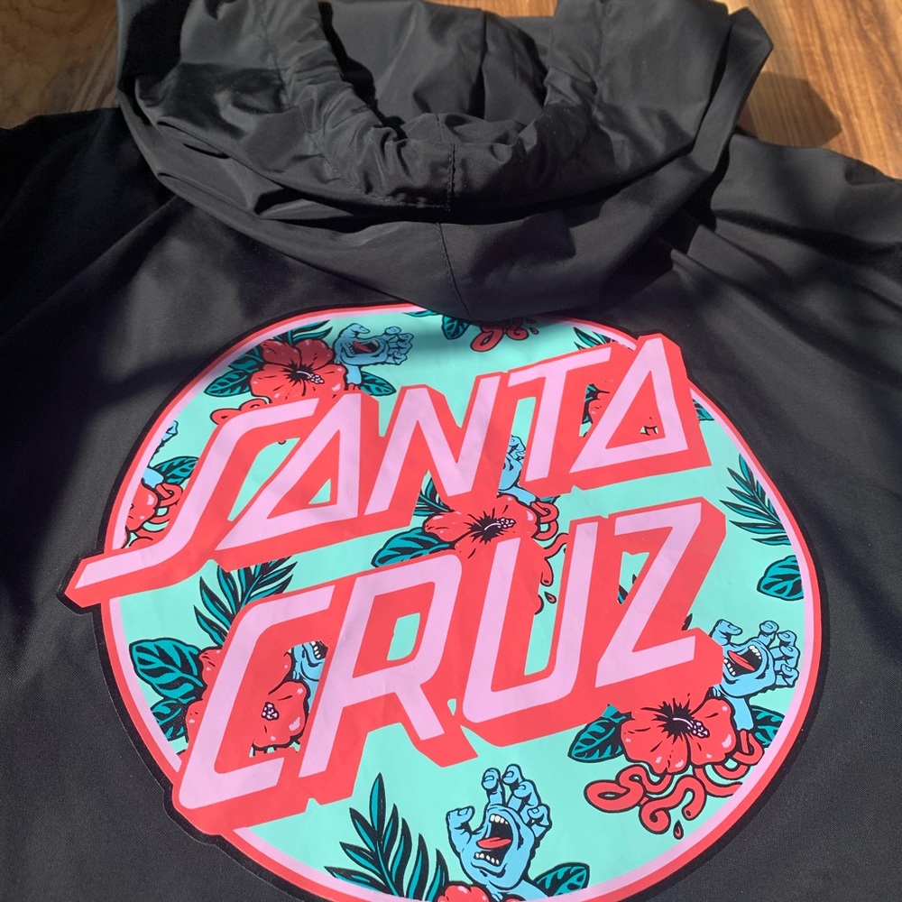 Santa Cruz Windbreaker 🌺🖤